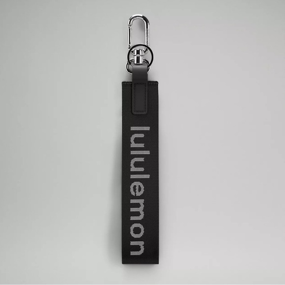 lululemon athletica Handbags - Never Lost Keychain